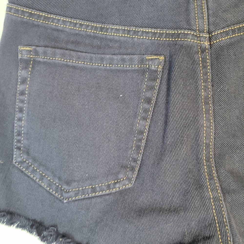 Brandy Melville High waisted Button Fly Dark Wash Cutoff Denim Shorts Size 27 - Picture 7 of 13